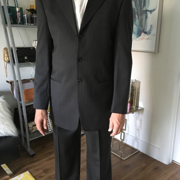 Armani Suit - Picture 2 of 9